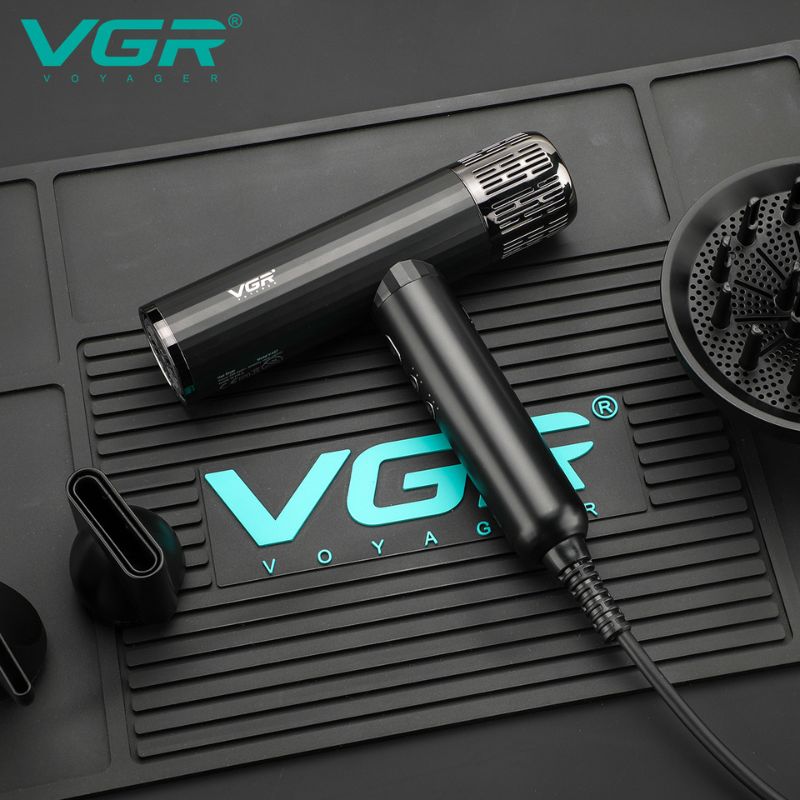 مجفف شعر احترافي للنساء لون اسودVGR V-427